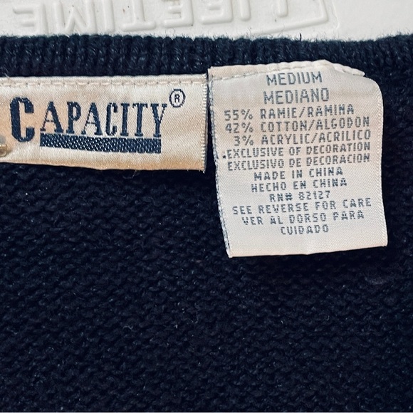 Capacity, vintage Christmas sweater vest women’s size medium - Picture 6 of 6